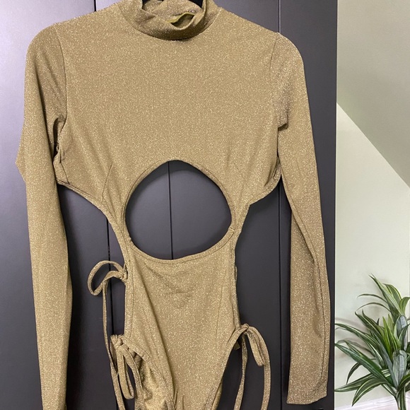 Savage X Fenty Sleep & Shine Bodysuit - Picture 3 of 8